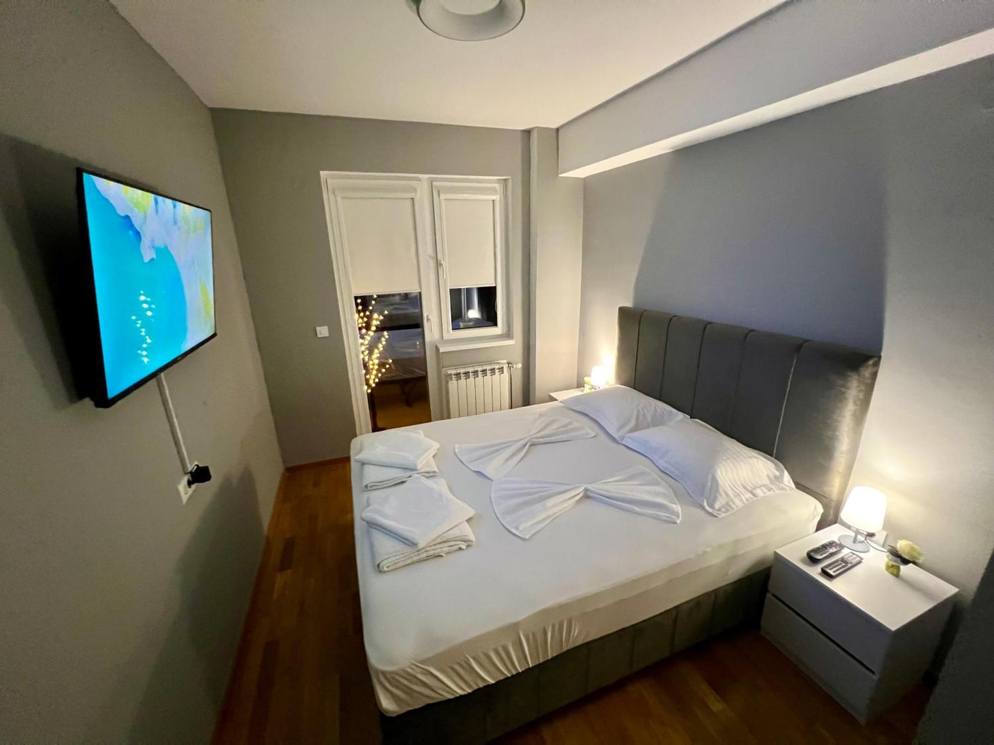 Aj Luxe Residence 斯科普里 外观 照片